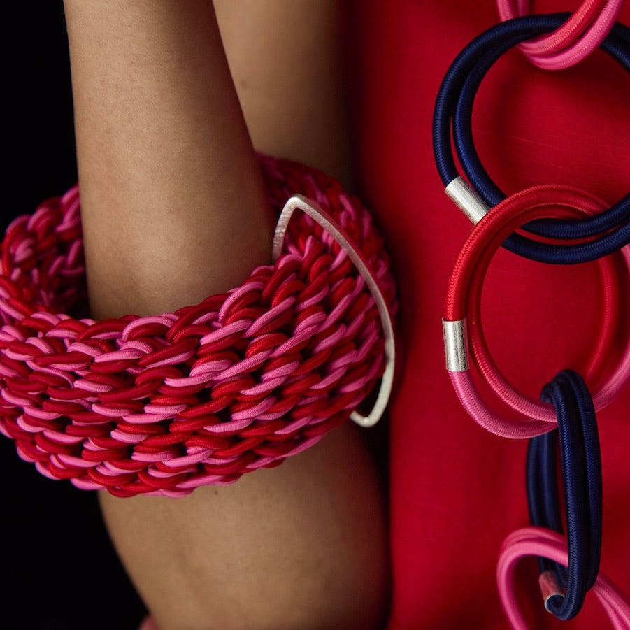 Multi  Colour Tug Curve Cuff