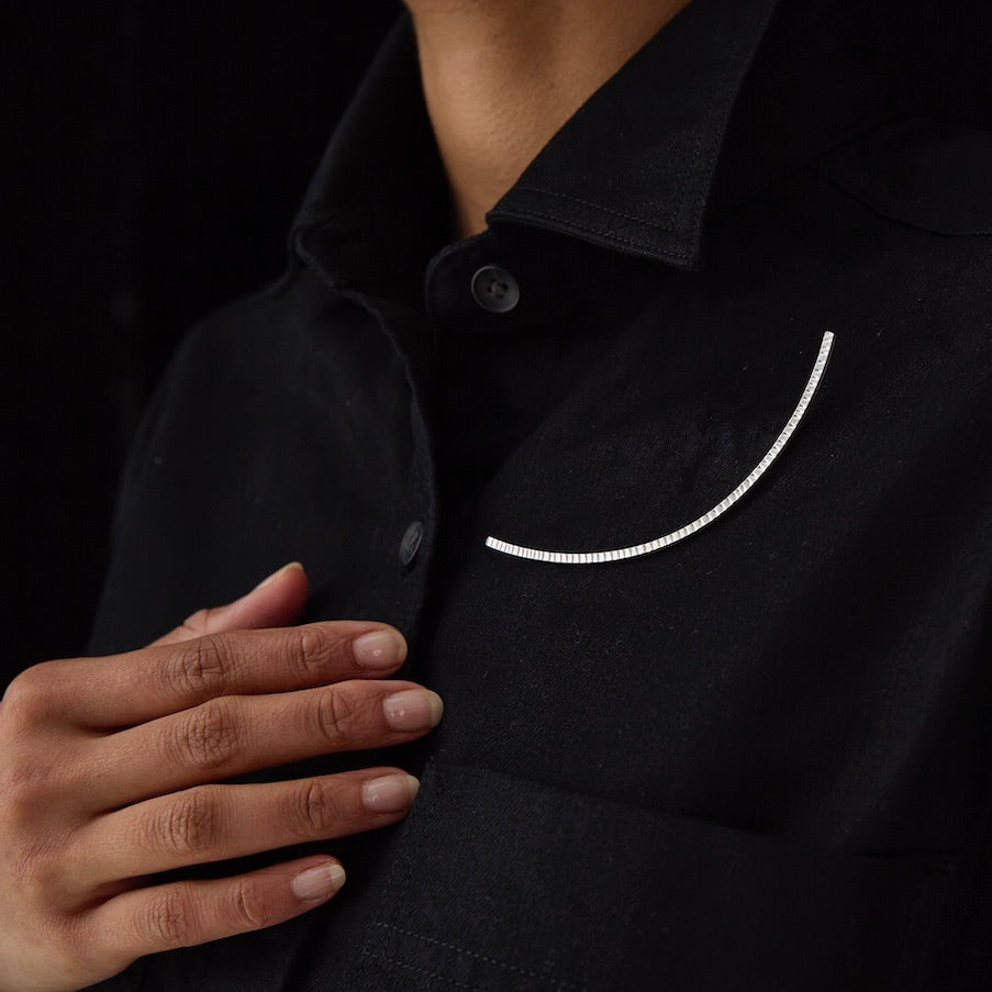 Stitch Curve Brooch